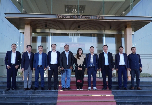 Đoàn công tác hãng Thông tấn Campuchia làm việc tại KCN Liên Hà Thái