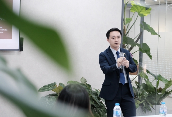 Năm 2026 nên đầu tư gì, vàng bạc, chứng khoán hay bất động sản?