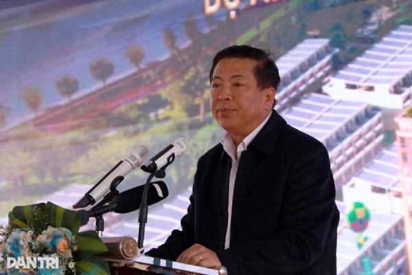 Bộ trưởng Bộ Xây dựng: Đưa dự án nhà ở xã hội vào “luồng xanh”