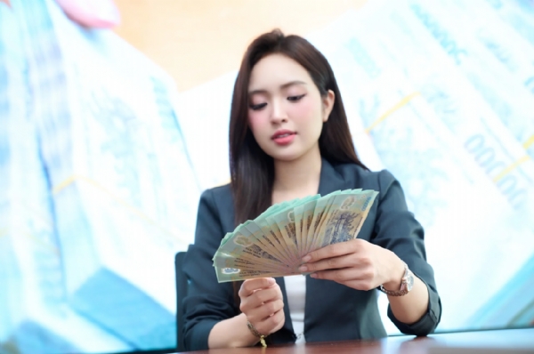 Những doanh nghiệp ngồi trên &acute;núi tiền&acute;: Đừng vội dán nhãn &acute;an toàn&acute;