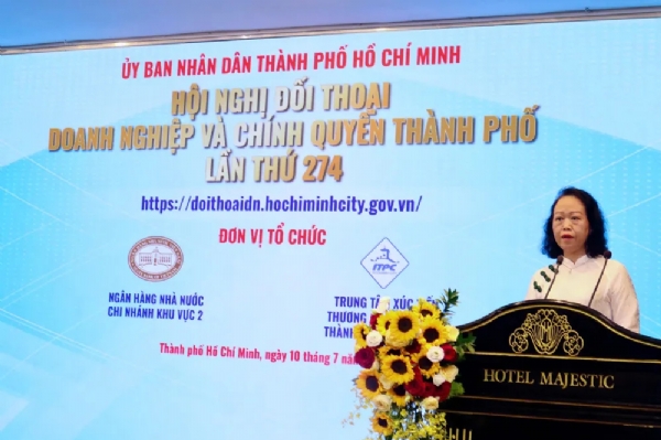 Doanh nghiệp vẫn khó vay vốn dù có hàng loạt gói tín dụng ưu đãi