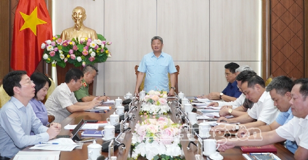 UBND tỉnh họp nghe và cho ý kiến về Đề án Khu công nghệ cao và thành lập Khu kinh tế tự do