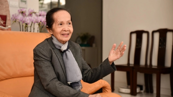 Bà Phạm Chi Lan: &acute;Không thể để doanh nghiệp tư nhân tiếp tục chạy trong chiếc áo chật&acute;